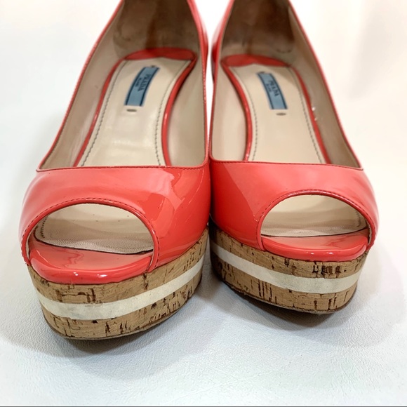 Prada Coral Patent Peep Toe Cork Wedge Pumps 8 M - Picture 7 of 8